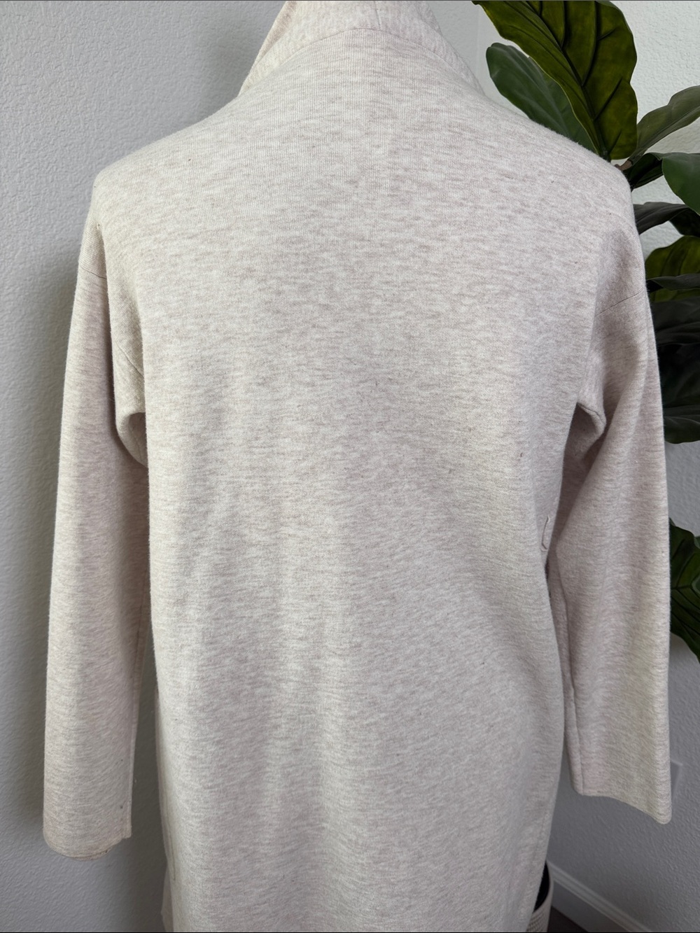 Aritzia Light Beige Open-Front Long Cardigan - Picture 4 of 16